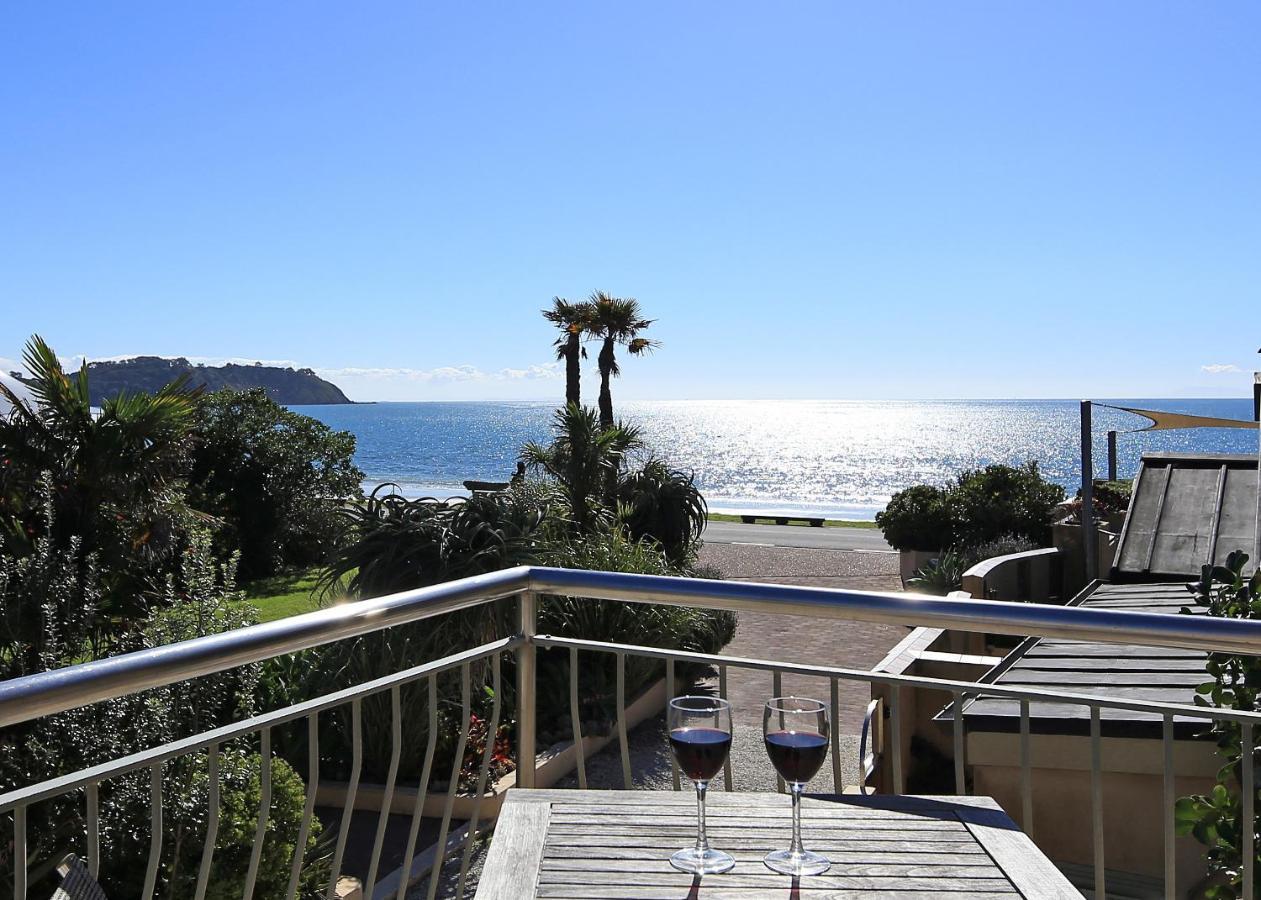Onetangi Beach Apartments Экстерьер фото
